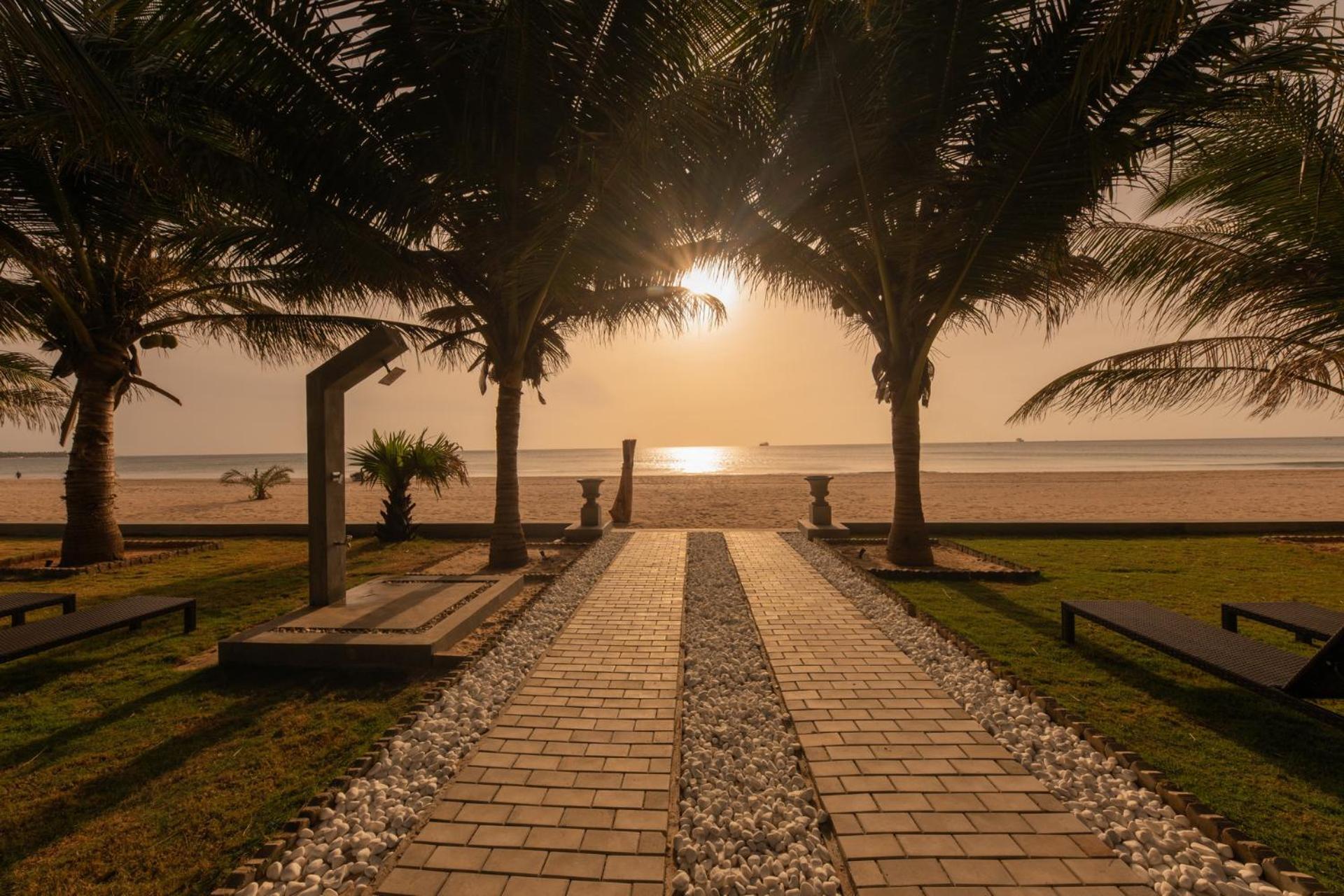 Uppuveli Beach By Dsk Trincomalee Εξωτερικό φωτογραφία